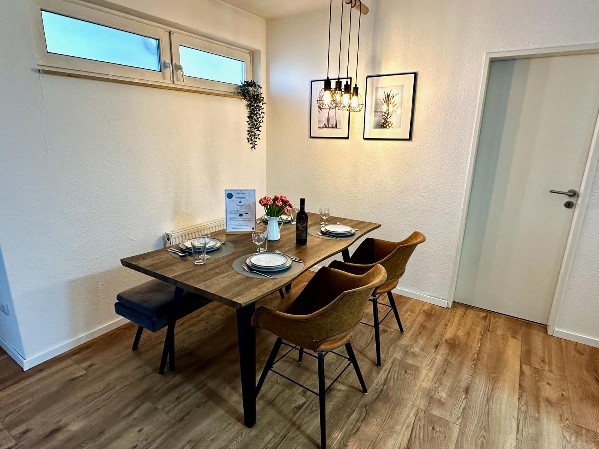 Geraeumiges 2R City-Apartment Uninaehe Mit Tv Streaming, Terrasse Magdeburg Exterior photo